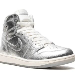 Nike Air Jordan 1 Retro Hi OG Metallic Silver Womens Size 8.5 FN7249-001